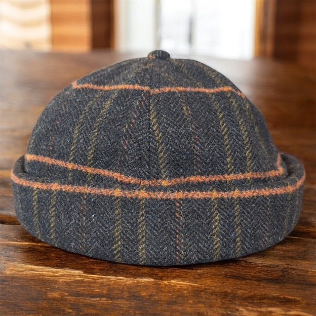 Black Herringbone Wool Rolled Cuff Brimless